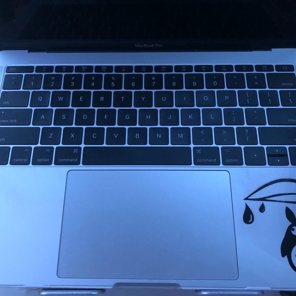 MacBook Pro 2017 - Picture 3 of 5